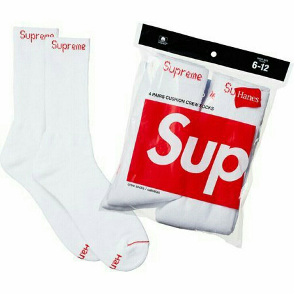 Supreme/Hanes socks